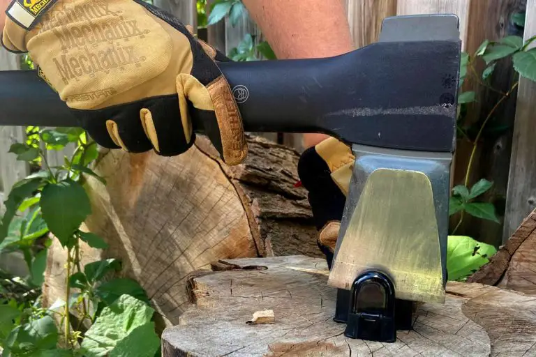 How to use a Fiskars Axe Sharpener – tips and expectations