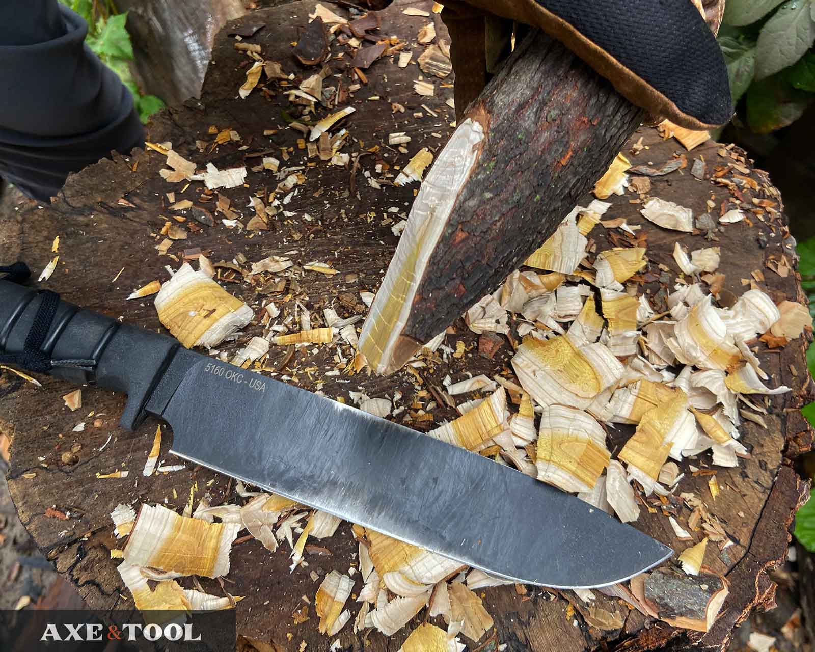 Can a Machete Chop Wood? | Axe & Tool