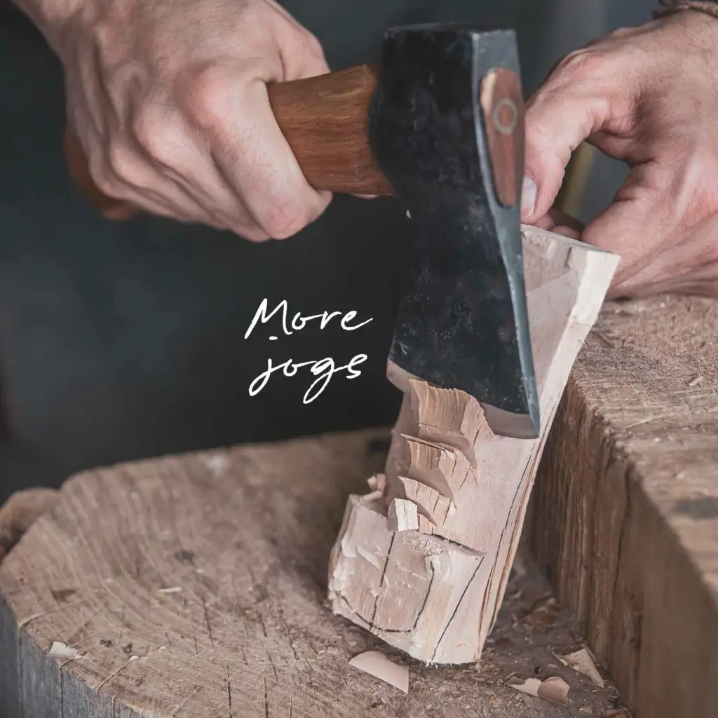 making jogging cuts with a carving axe